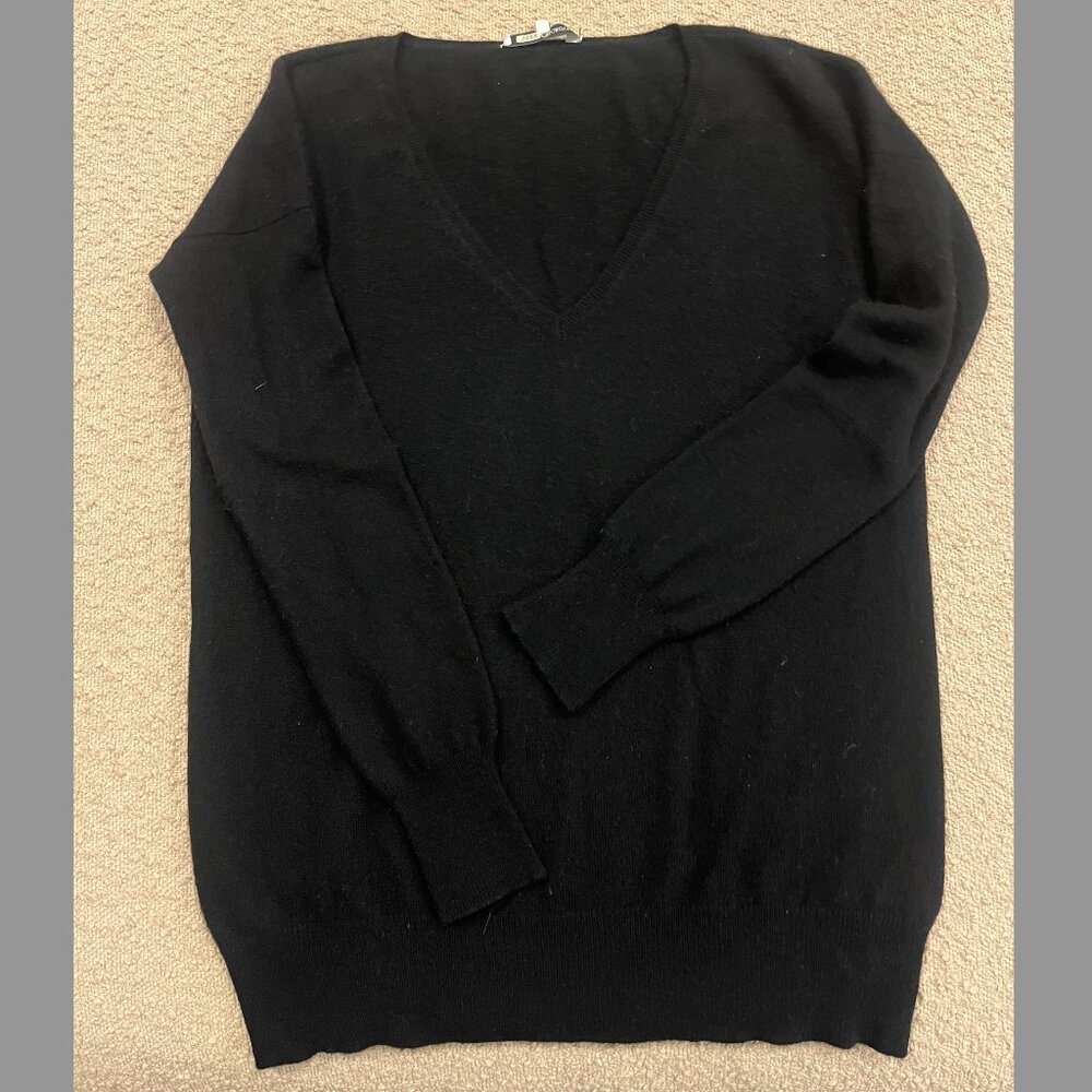 Barrow & Grove Black Cashmere Oversized V-neck Sweater, Size XS